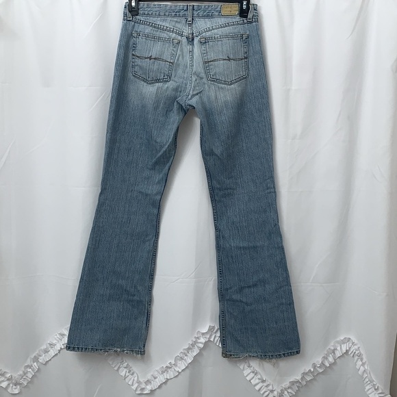 Men’s Buckle Light Wash Denim Jeans Size 30X33.5 EUC - Picture 5 of 8